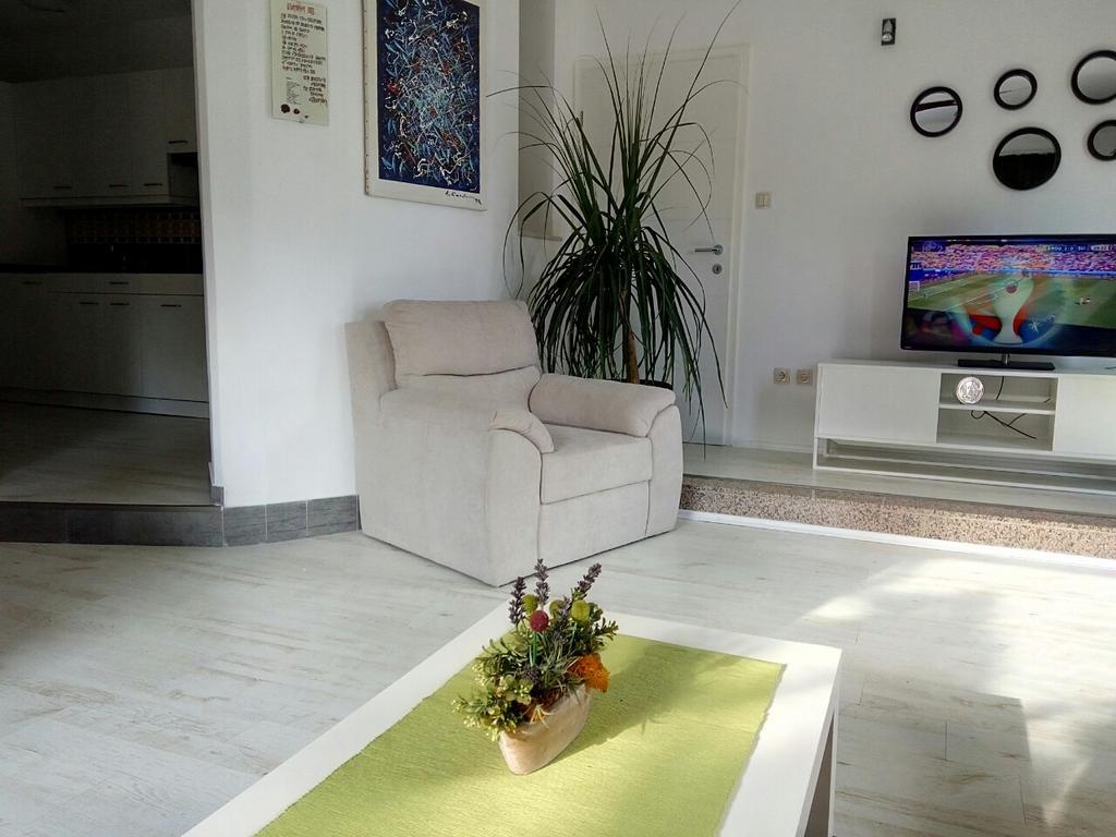 מטולי Apartment&Room Romano מראה חיצוני תמונה