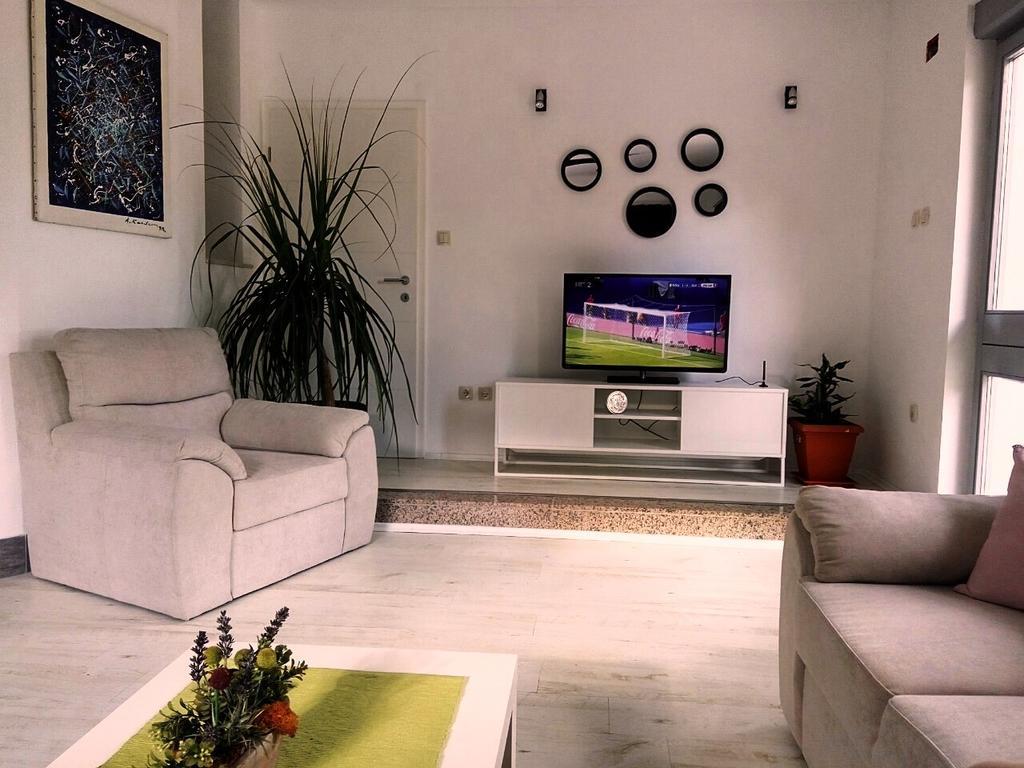 מטולי Apartment&Room Romano מראה חיצוני תמונה